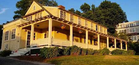 29 Cushing Ave Hingham, MA 02043