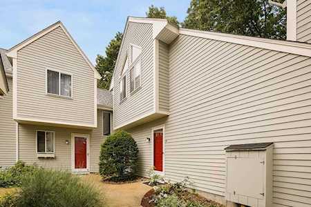 197 Lake St #15 Weymouth, MA 02189