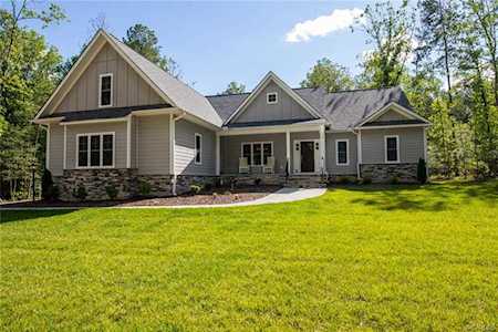 11612 Barrows Ridge Ln Chesterfield, VA 23838