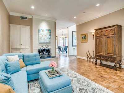 11910 Tavel Circle Dallas, TX 75230