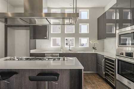 1214 Hyde Court Dallas, TX 75215