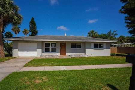 881 Bruce Avenue Clearwater, FL 33767