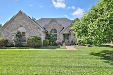 3825 Rock Bay Dr Louisville, KY 40245