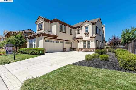 7630 Ridgeline Dr Dublin, CA 94568