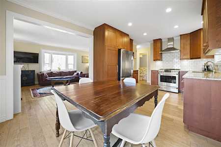 1147 Templeton Drive Vancouver, BC V5L 4N9