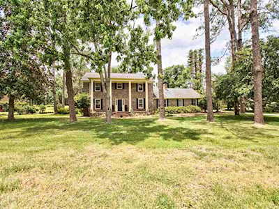 3814 Longford Drive Tallahassee, FL 32309