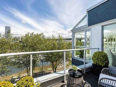 1551 Mariner Walk #407 Vancouver, BC V6J 4X9