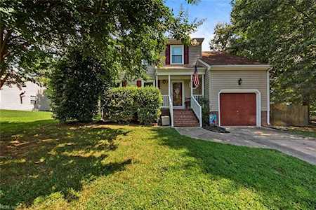 140 Canterbury Run Newport News, VA 23602