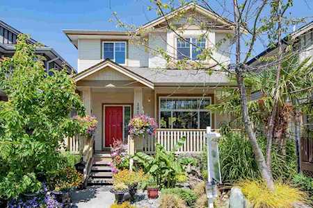 14717 59A Avenue Surrey, BC V3S 0R6
