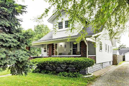 834 Parkway Dr Louisville, KY 40217