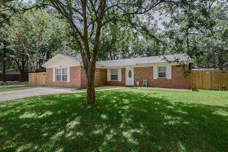5624 Cypress Circle Tallahassee, FL 32303