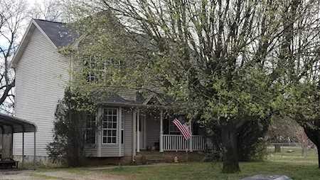 111 Sweetgum Dr La Vergne, TN 37086