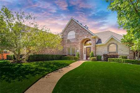 6812 Milton Drive Colleyville, TX 76034