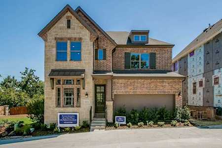 9172 Rock Daisy Court Dallas, TX 75231