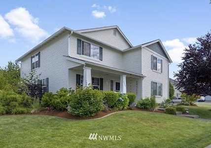 3099 McAllister St Dupont, WA 98327