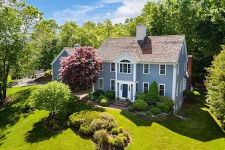 3 Kress Farm Rd Hingham, MA 02043