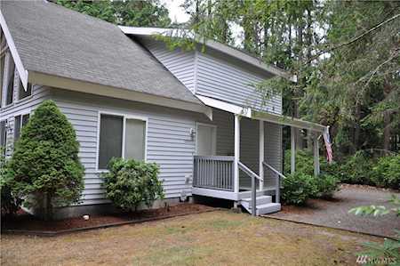 12905 Silver Dr Anderson Island, WA 98303
