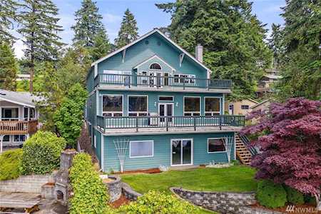 216 Lake Louise Dr SW Lakewood, WA 98498