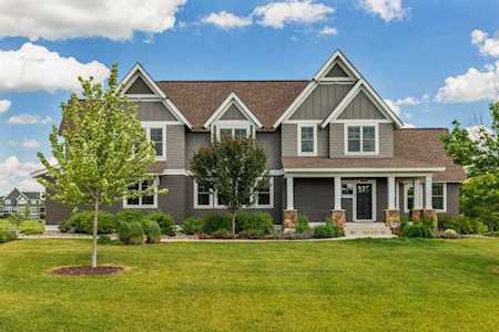 7640 Glen Alcove Woodbury, MN 55129