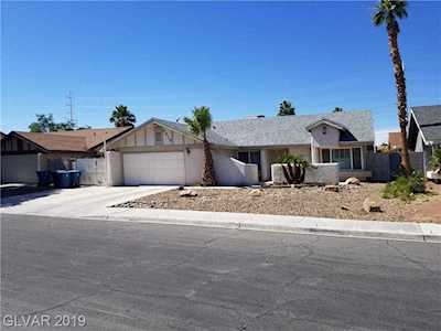 6610 Candleberry Rd Las Vegas, NV 89103