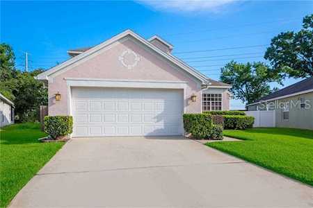 301 Hanging Moss Circle Lake Mary, FL 32746