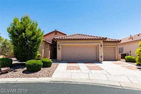8007 Glistening Glen Ave Las Vegas, NV 89131