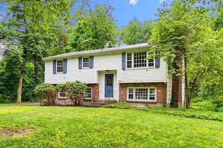 7 Hosmer Street Acton, MA 01720