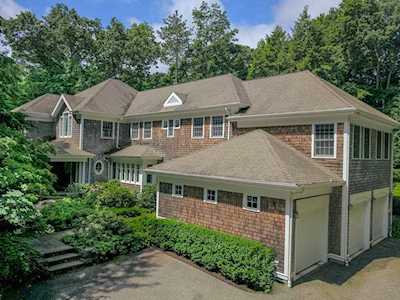 29 Mccall Rd Winchester, MA 01890