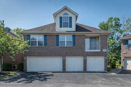 8532 Grand Neptune Dr Louisville, KY 40228