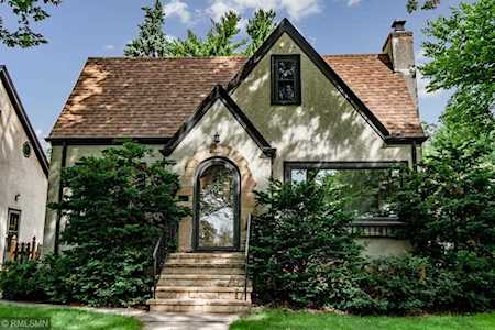 5224 W Nokomis Parkway Minneapolis, MN 55417