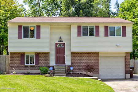 11902 Heathsville Ct Louisville, KY 40245