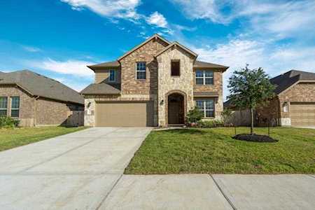 6210 Blue Coast Ln Conroe, TX 77304