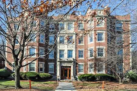 135 Pleasant St #14 (aka 33 Arlington, MA 02476