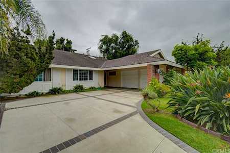 17632 Orange Tree Lane Tustin, CA 92780