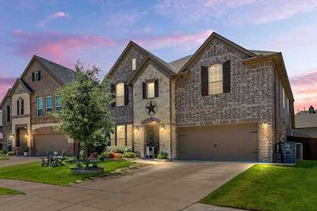 2405 Kingsgate Drive Little Elm, TX 75068