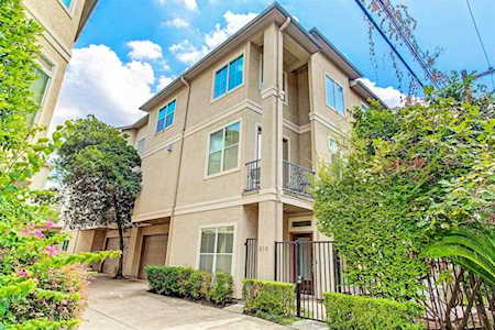 814 Cohn St Houston, TX 77007
