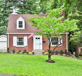 1210 Falcon Dr Louisville, KY 40213