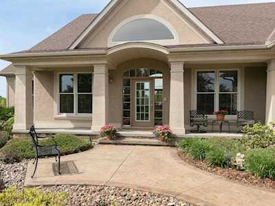 421 Emerald Lane Mahtomedi, MN 55115