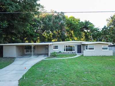165 Plumosus Drive Altamonte Springs, FL 32701