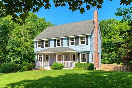 13 Nevada Road Tyngsborough, MA 01879
