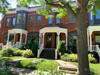 48 Delos Street W Saint Paul, MN 55107
