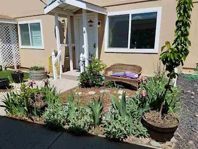 1271 Redwood Circle #4 Gardnerville, NV 89460