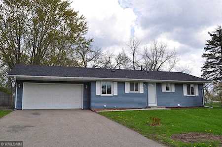 839 Haralson Drive Apple Valley, MN 55124