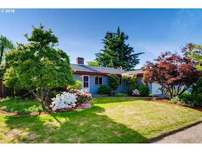 2723 NE 123rd Ave Portland, OR 97230