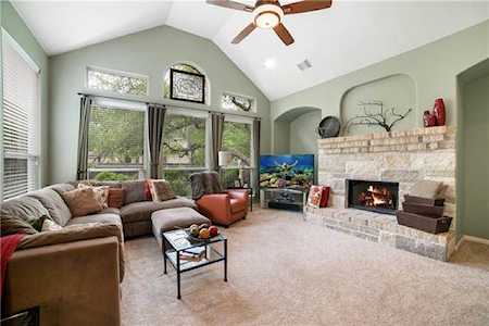 7336 Tanaqua Ln Austin, TX 78739