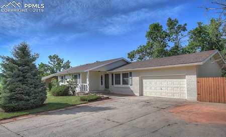 4315 Dream Lane Colorado Springs, CO 80917