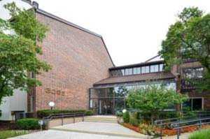 3085 Pheasant Creek Dr #311 Northbrook, IL 60062
