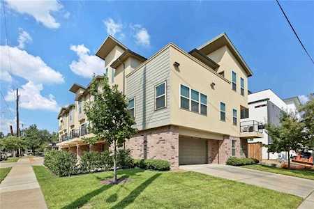 5903 Lindell Avenue #D Dallas, TX 75206