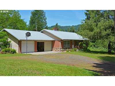 37210 NE Vernon Rd Washougal, WA 98671