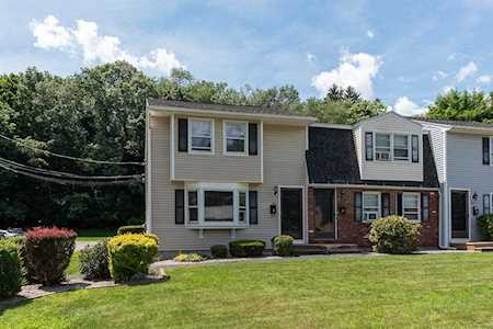 32 Boyce St #A Auburn, MA 01501